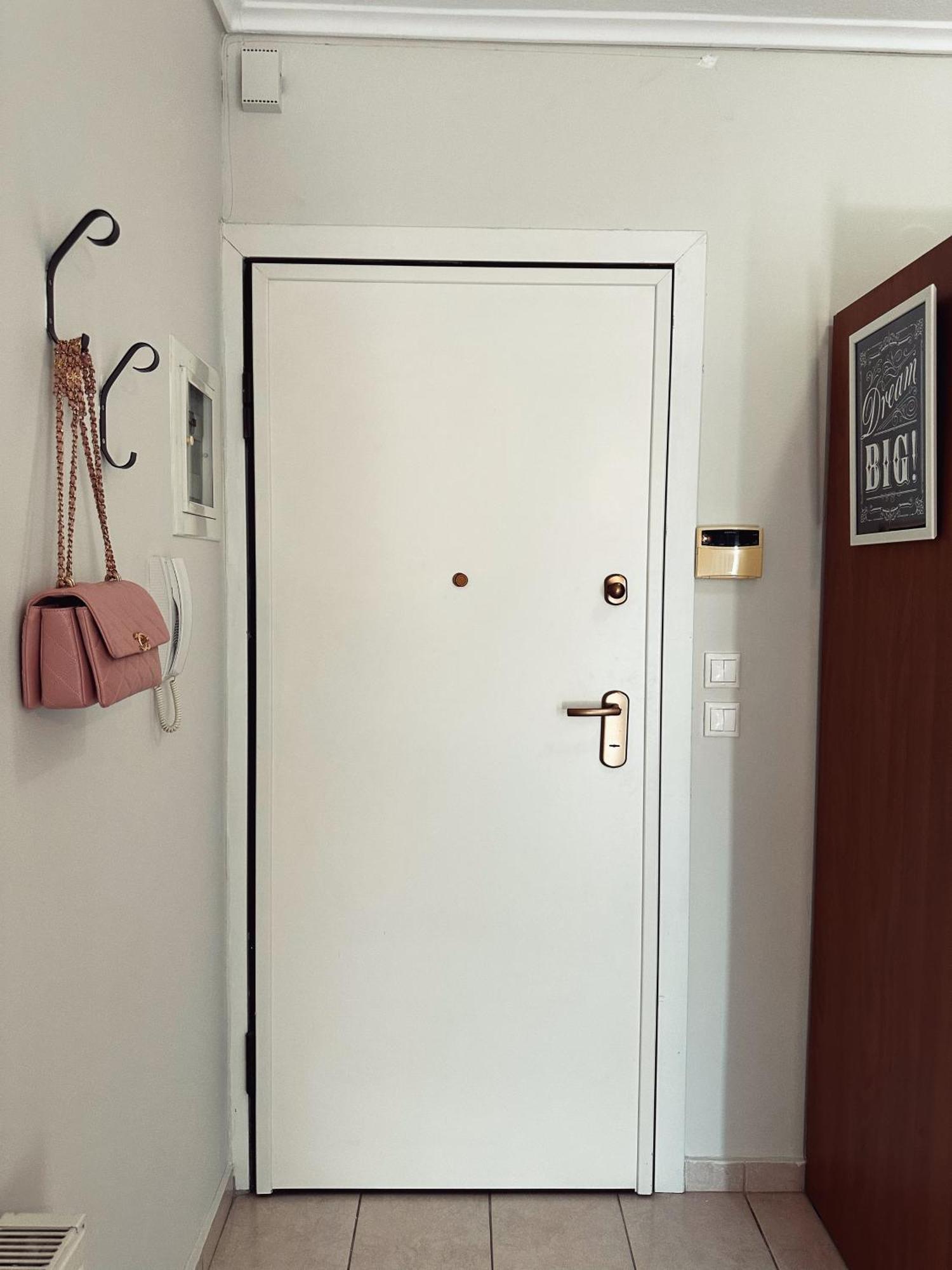 Homely Flat Near Airport *